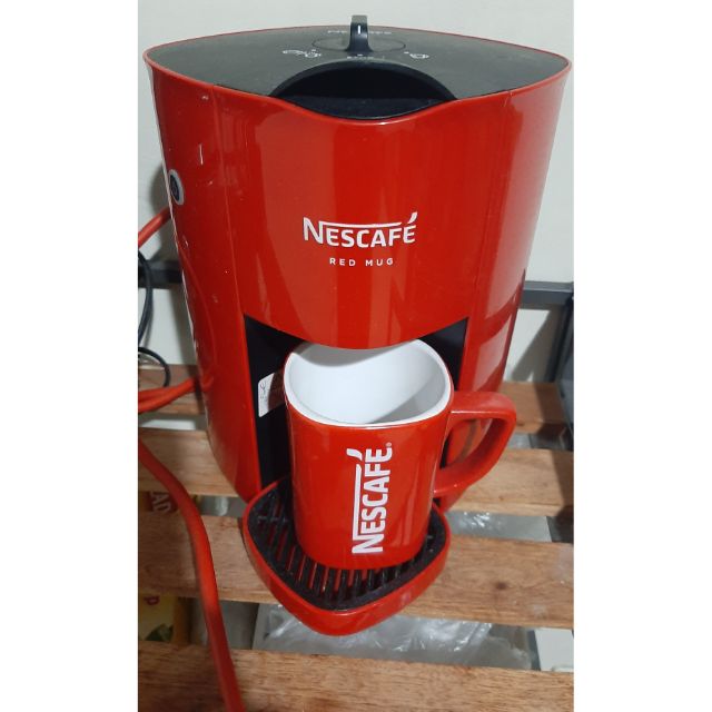 Nescafe coffee 2025 machine red mug