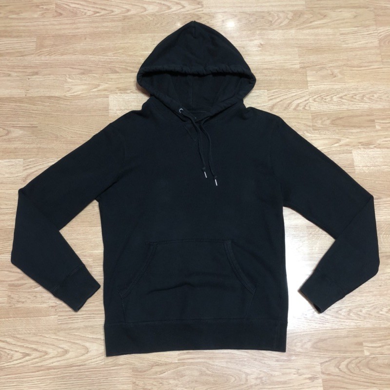 Uniqlo black outlet hoodie