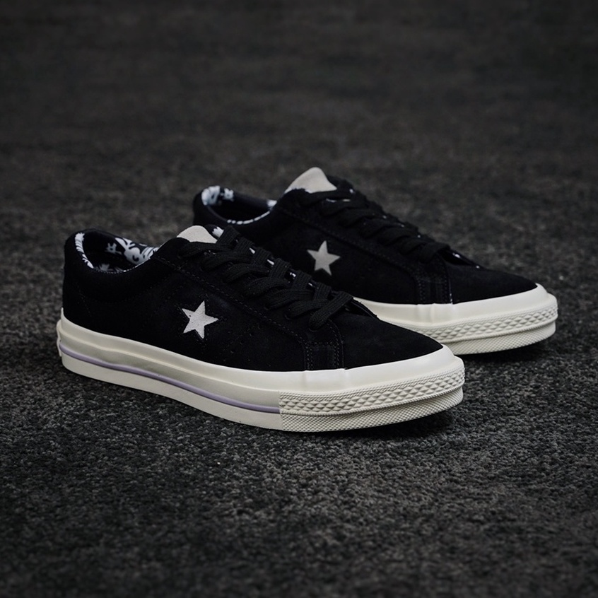 Converse one star outlet ox on feet