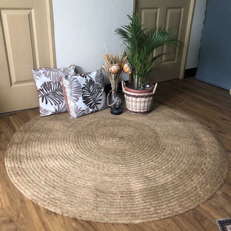 Native Handwoven Buri Round Carpet Mat / Beach Mat (5 feet) Shopee