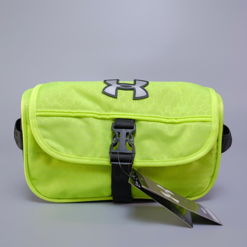 Under armour toiletry on sale kit