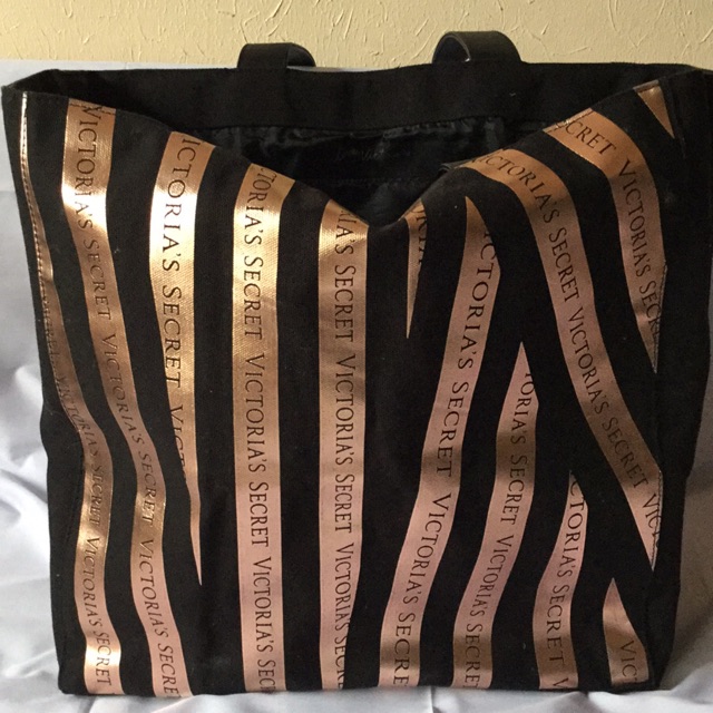 Victoria secret rose hot sale gold tote