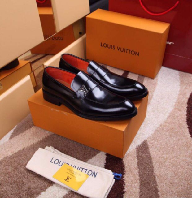 Louis Vuitton LV Saint Germain Leather Loafers for Men 1A32VW