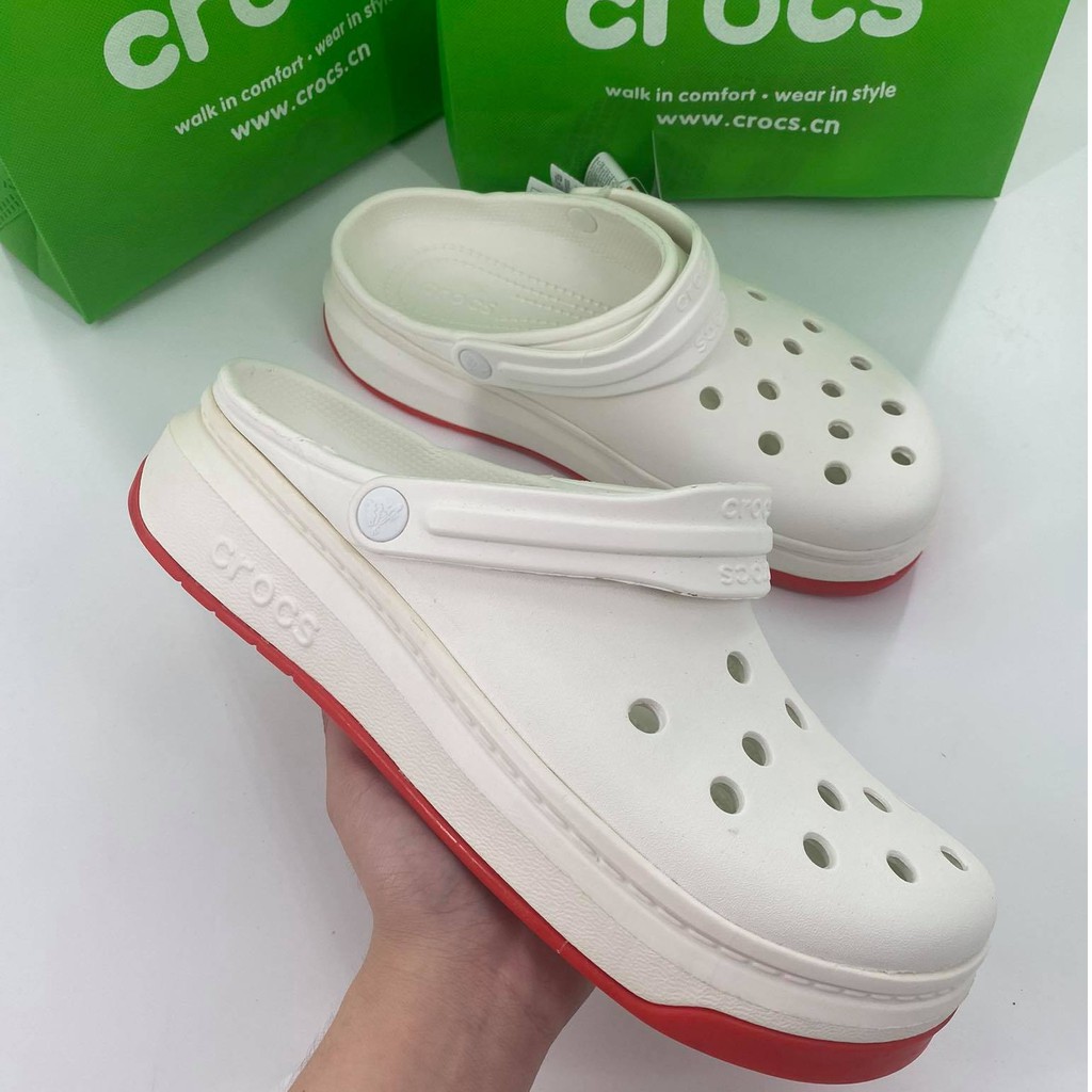 Crocs full force discount white