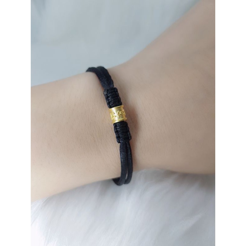 Lock on sale wala bracelet