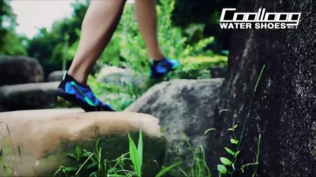 non slip swim shoes
