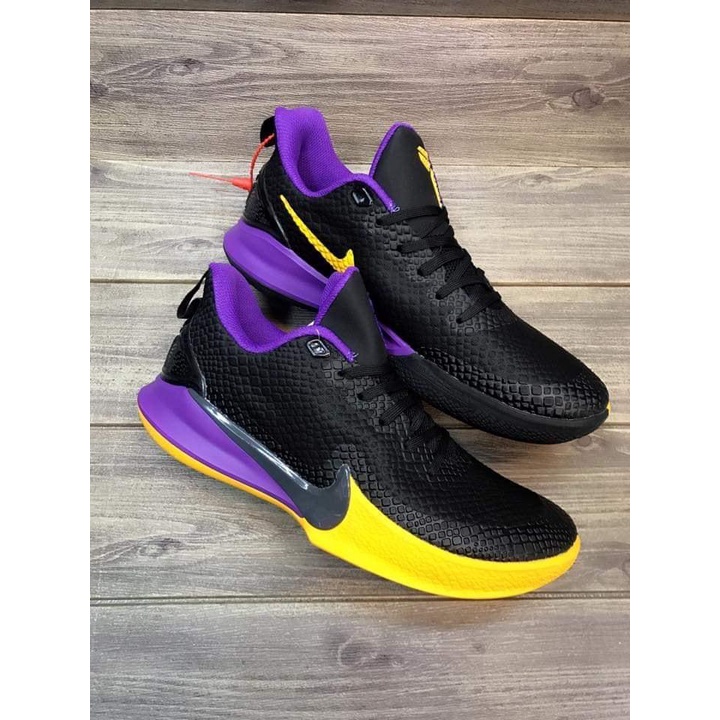 Kobe bryant clearance shoes purple yellow