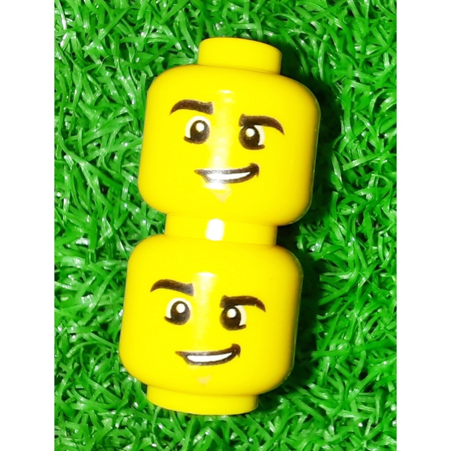 Lego Minifigure Head Male Black Eyebrows Chin Dimple And Lopsided Grin Pattern 3626cpb0857 2041