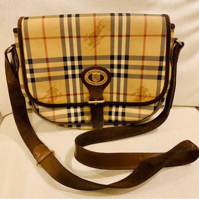 Vintage burberry 2024 sling bag