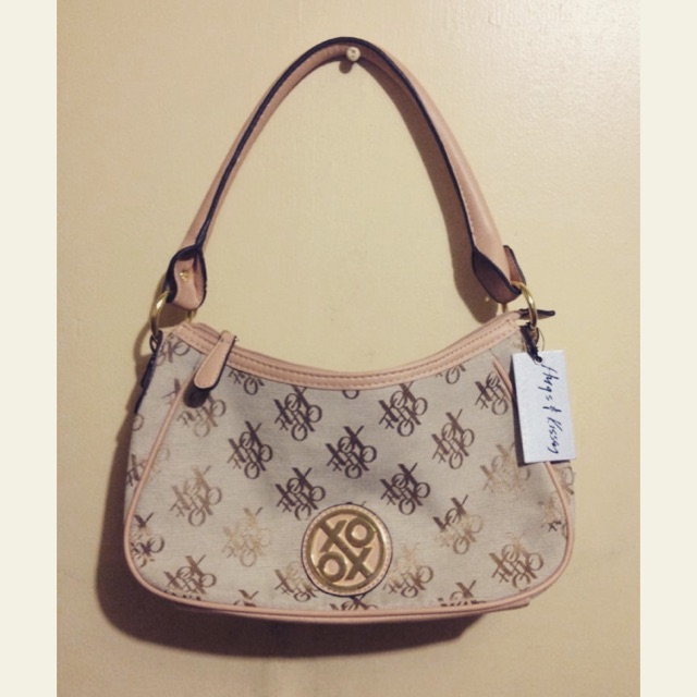 Xoxo handbags deals