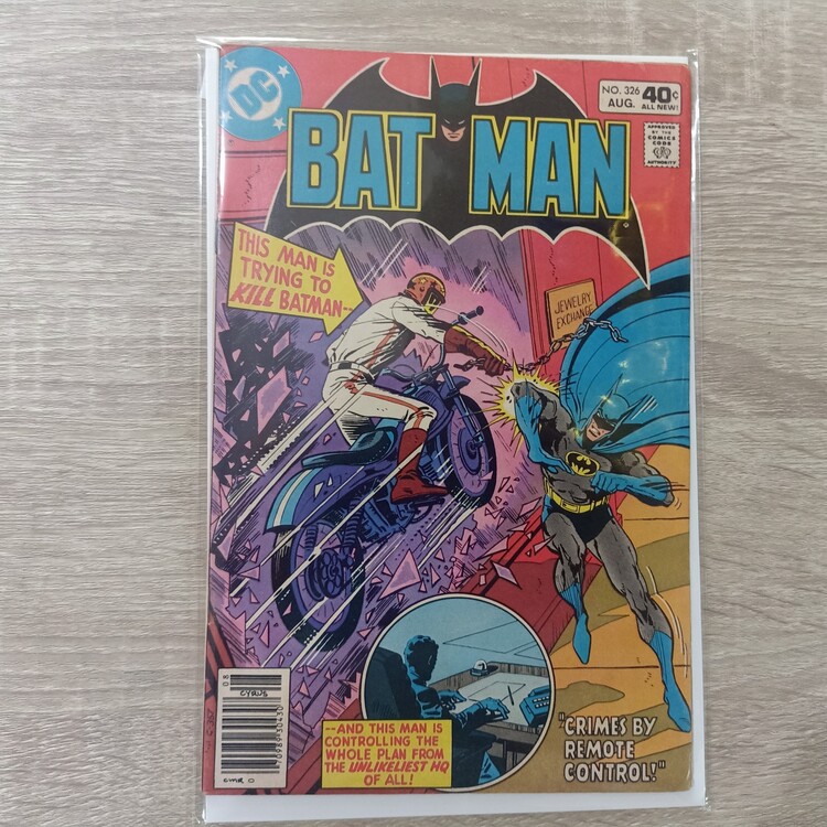 (price per piece) Batman comic #326 to #341 DC | Shopee Philippines