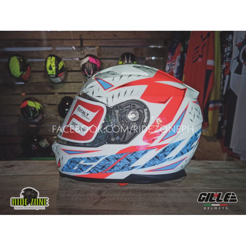 Gille star hot sale helmets