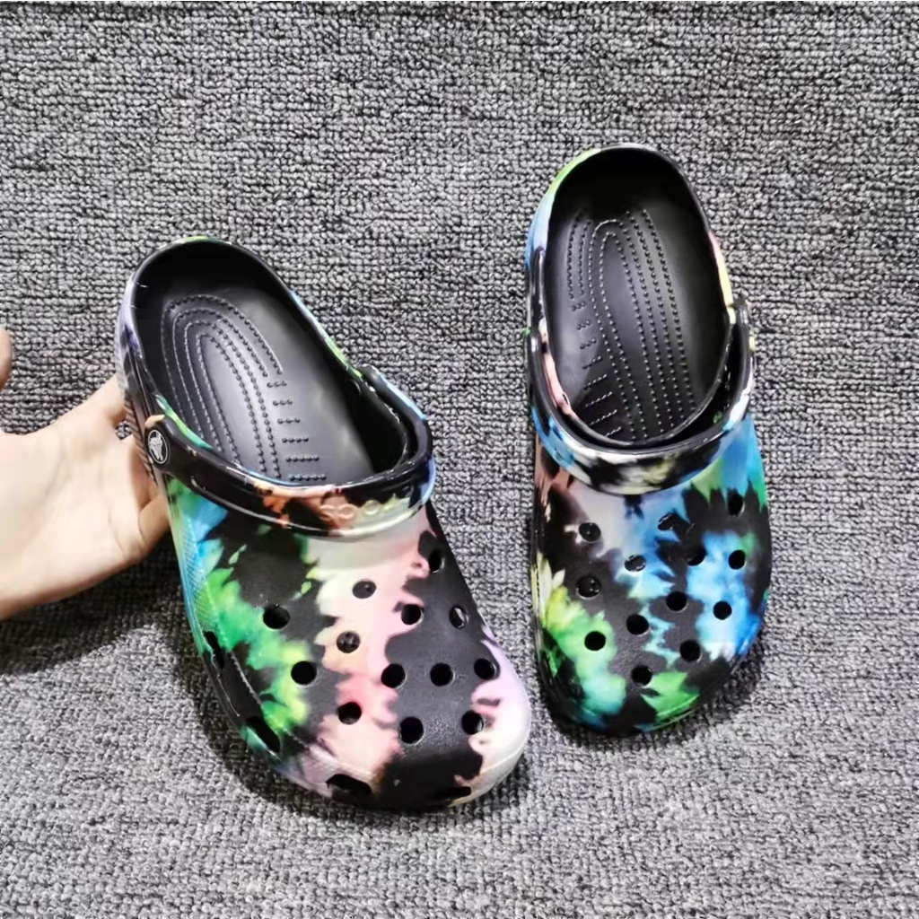 Crocs Classic Tie dye Graphic Clog