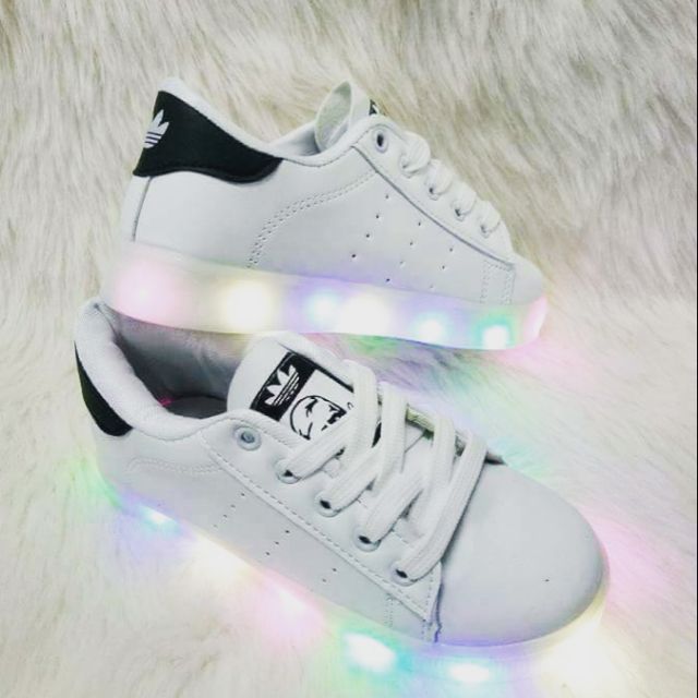 Stan smith shoes sales with lights