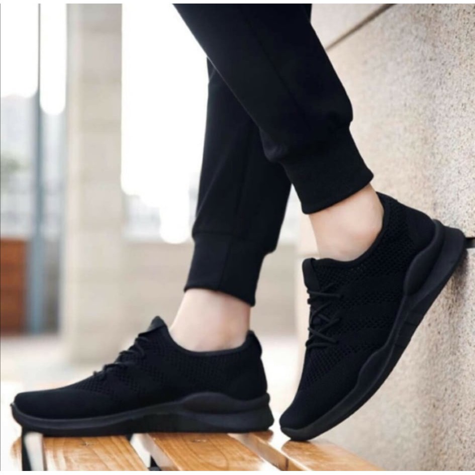 All black best sale rubber shoes