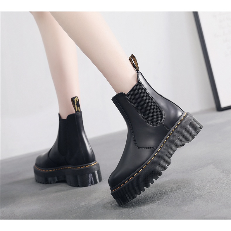 2976 quad platform chelsea boot