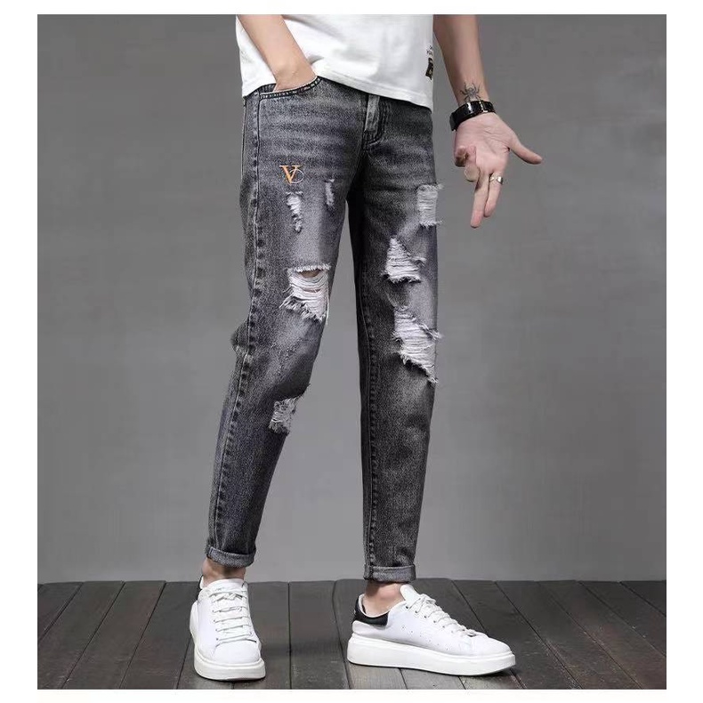 Dark gray best sale ripped jeans