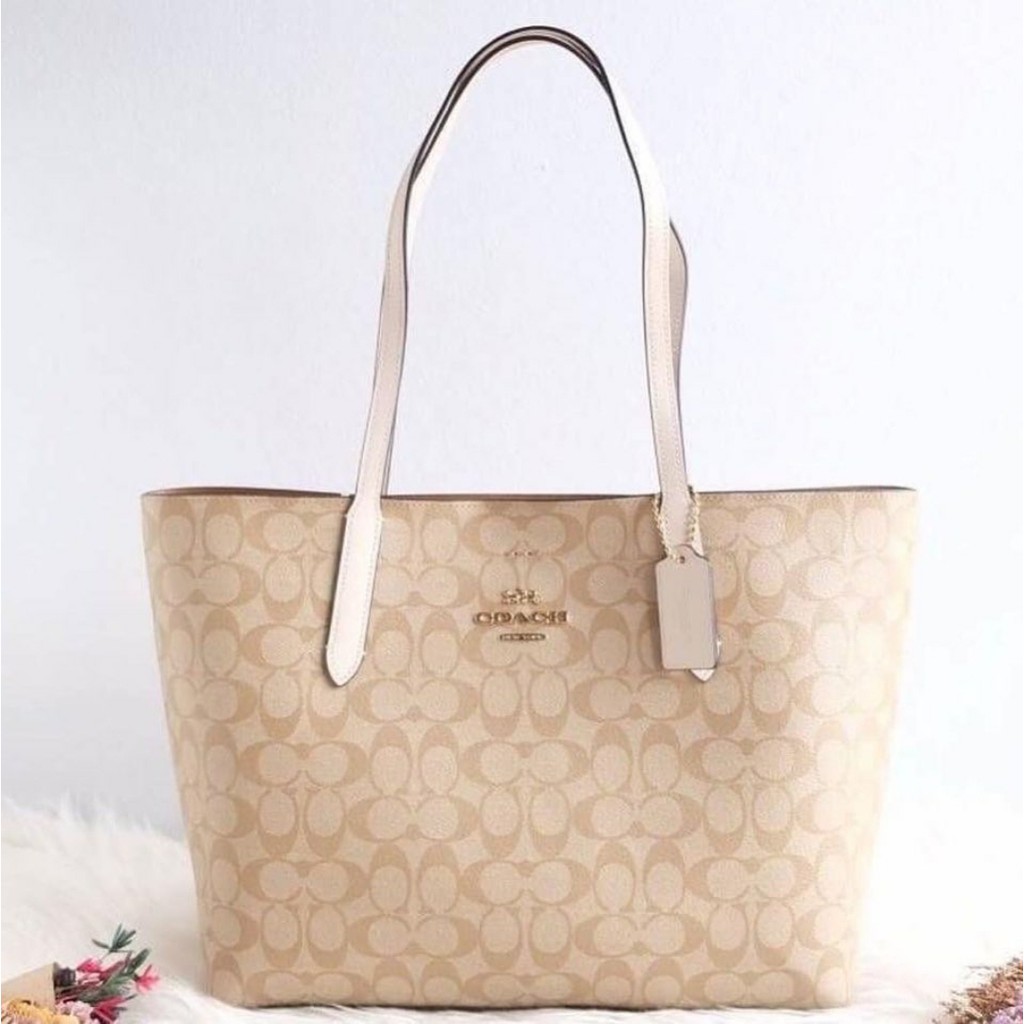 Coach signature avenue tote sales