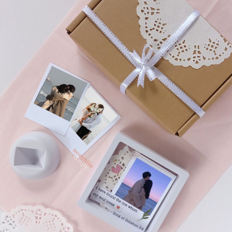 Personalized Mini Floating Frame | Two Way Floating Frame | Shopee ...
