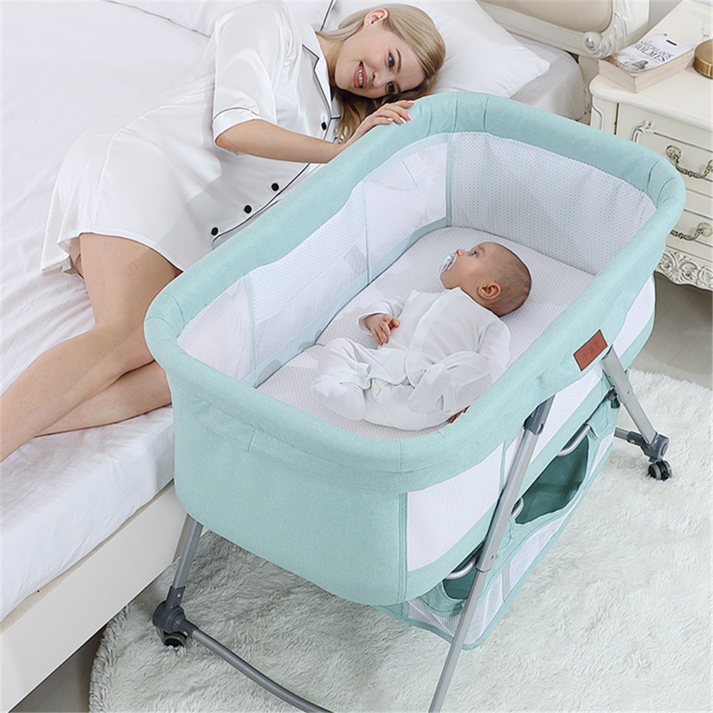 Portable folding 2024 bed for baby