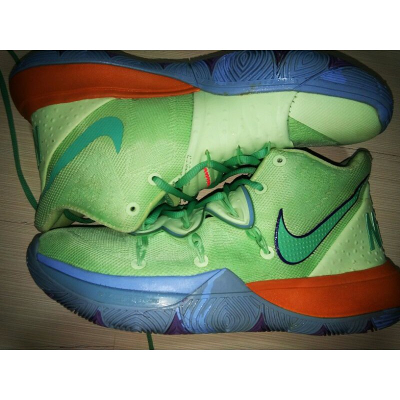 Squidward kyries best sale size 6