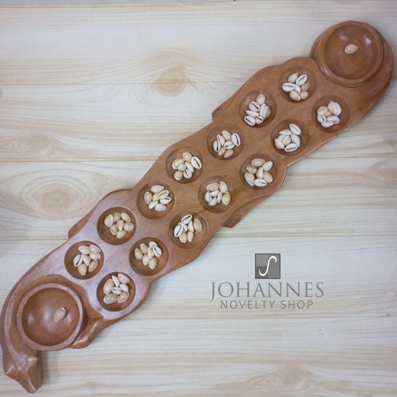 Wooden Lizard Sungka Natural Color with Free Shells and Shell Pouch ...