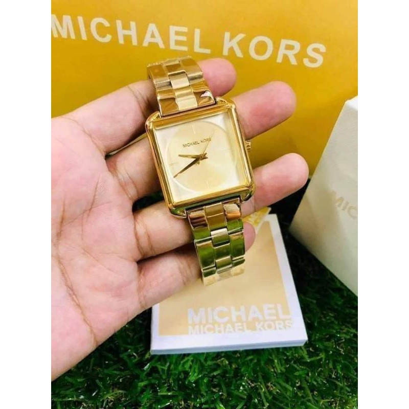 Michael kors hotsell square 1