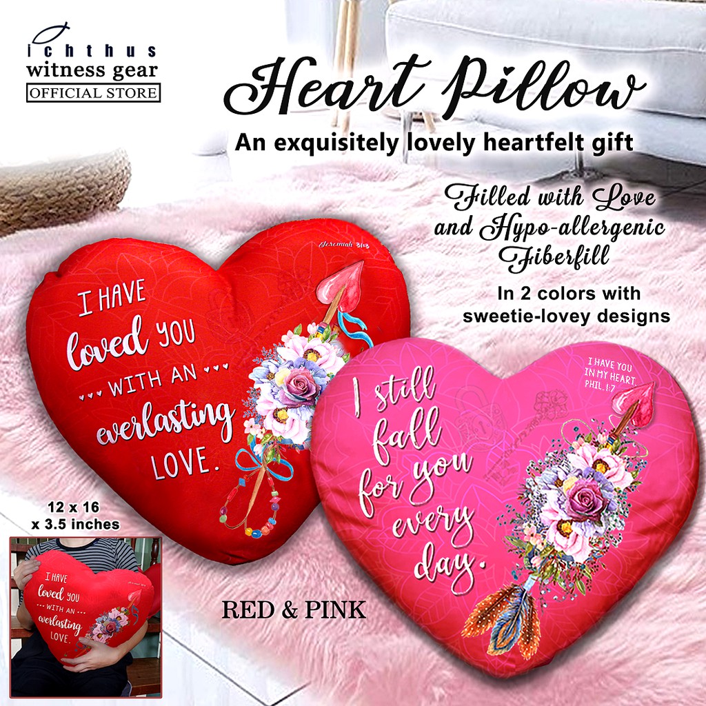 2 Valentines heart deals pillows !