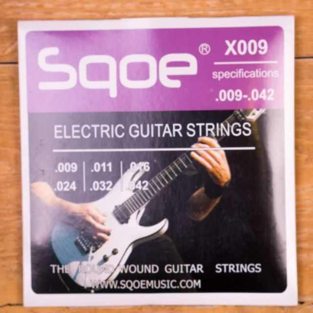 Sqoe Electric Guitar Strings Set Available in .9 and .10 X009