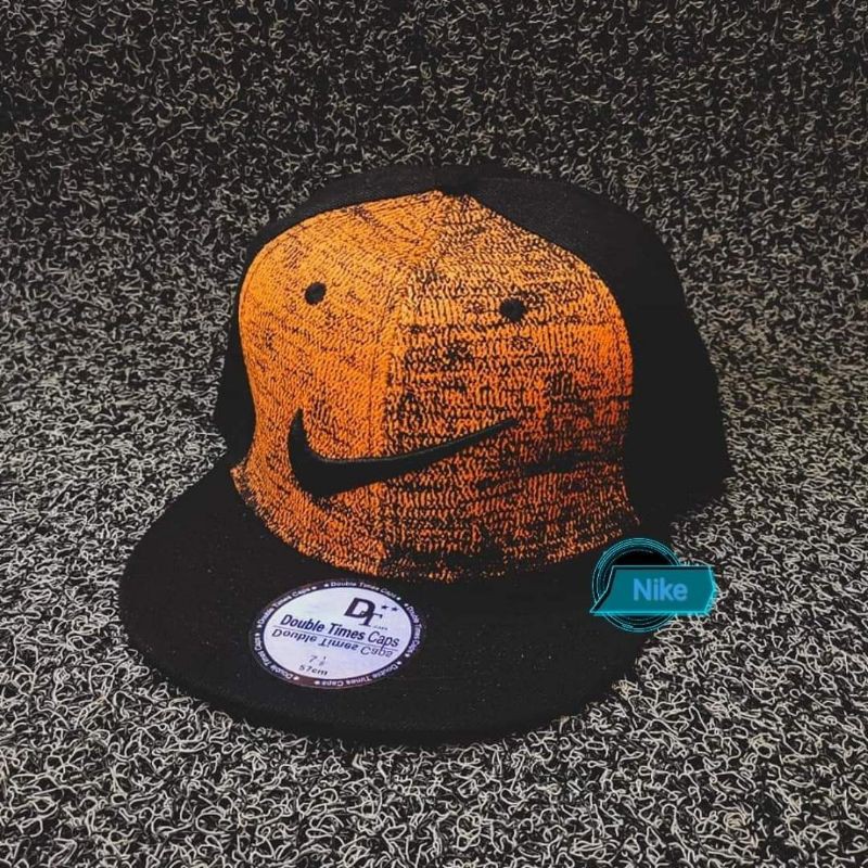 Orange shop nike snapback