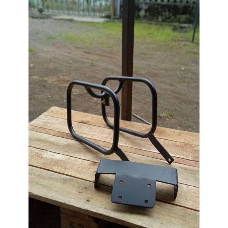 SIDE RACK/ SIDE BRACKET/ SB ONLY XSR155 XSR 155 Side Bracket Top Box ...