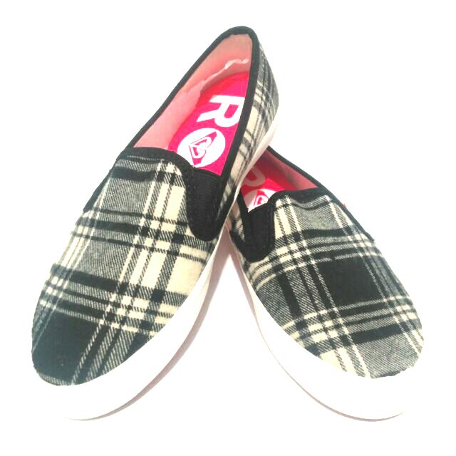 Roxy Black Plaid Ventura Slip On Sneakers | Shopee Philippines
