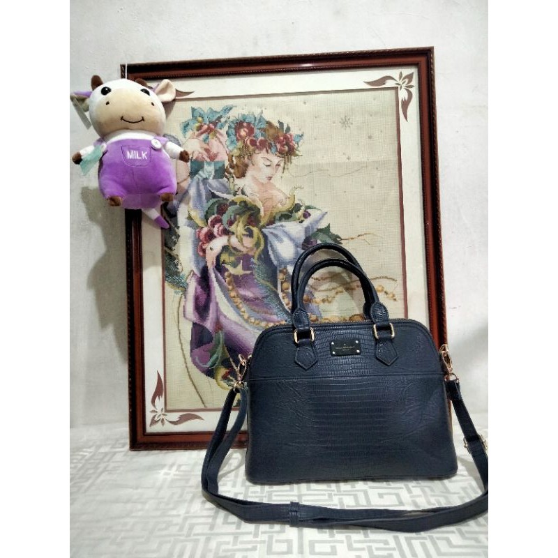 PAULS BOUTIQUE LONDON ALMA BAG Shopee Philippines