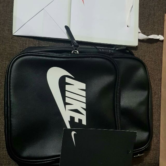 Nike heritage sling online bag leather