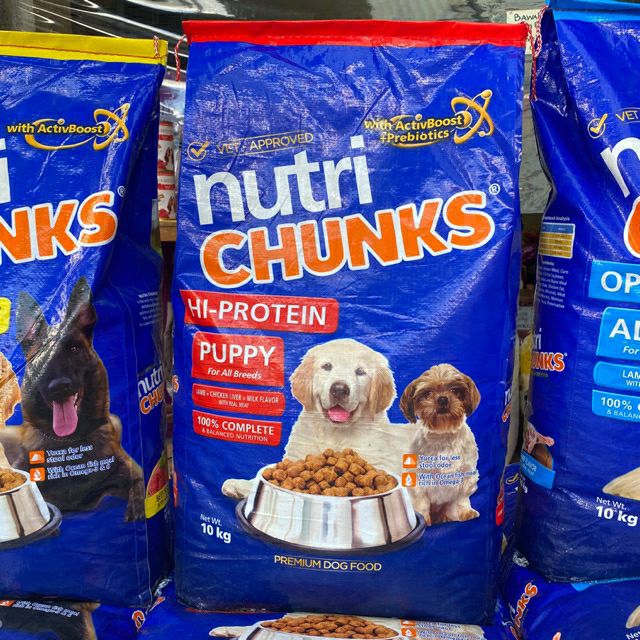 Chunk dog sale food