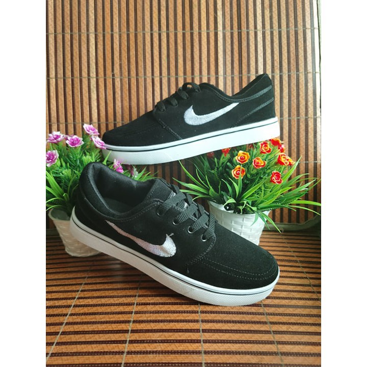 Stefan janoski 45 hot sale