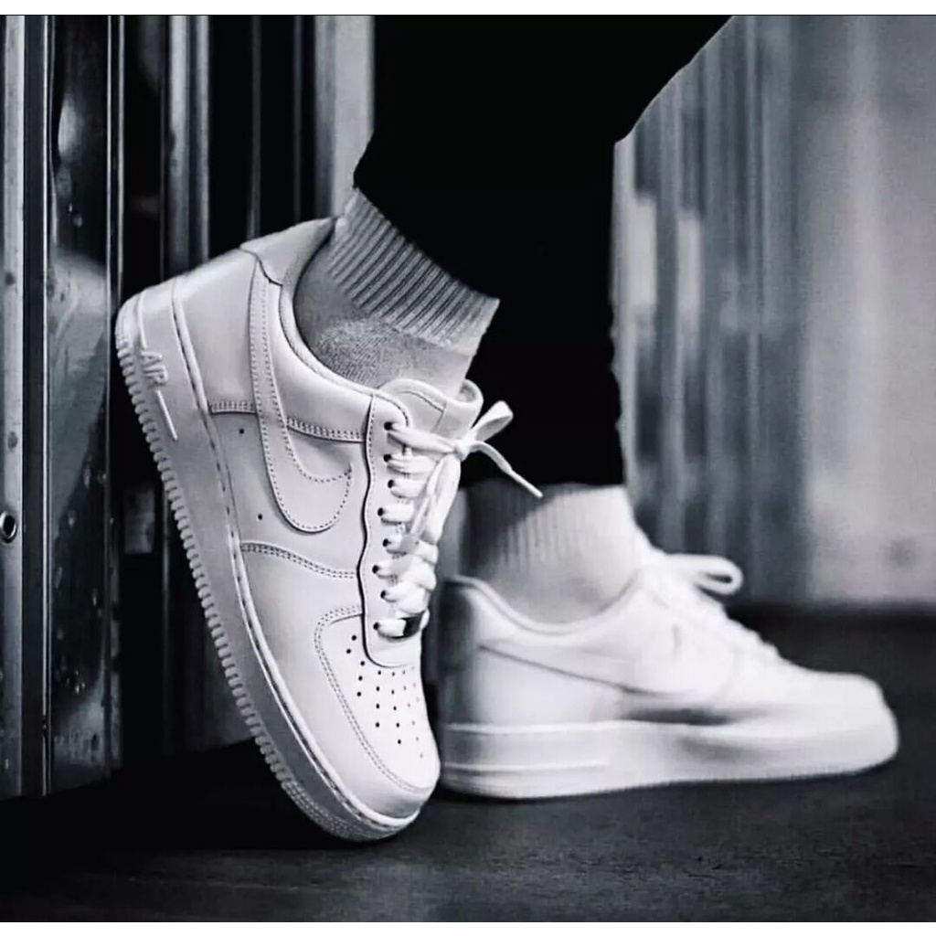 Air force 1 on sale low white outfit