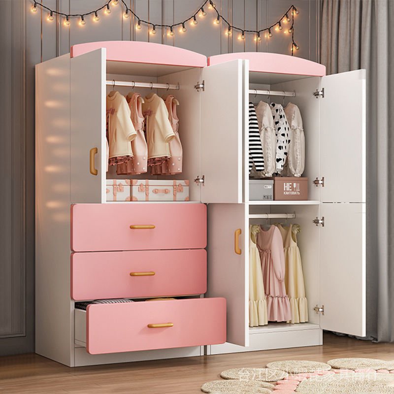 Baby shop girl cabinet