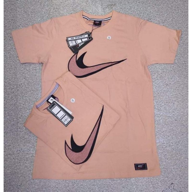 Nike couple outlet shirt