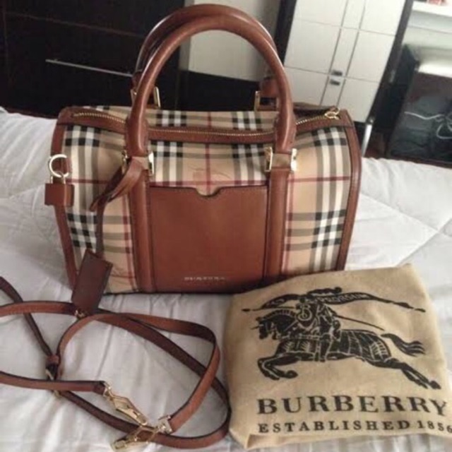 Burberry top bag speedy