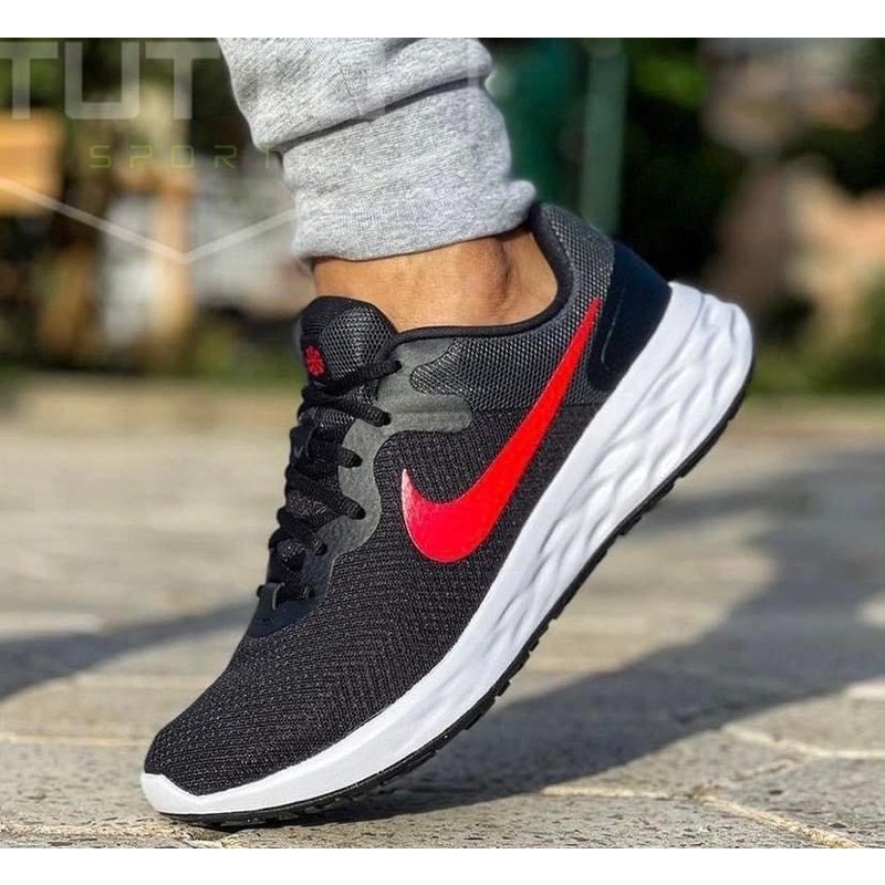 Nike revolution 6 black red