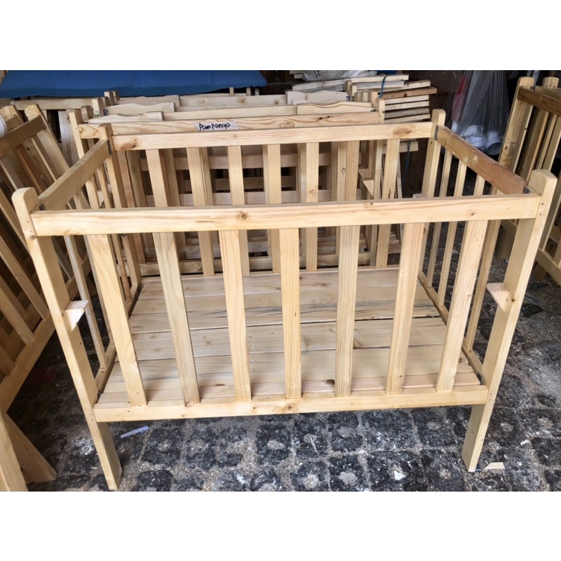 Crib made of store wood