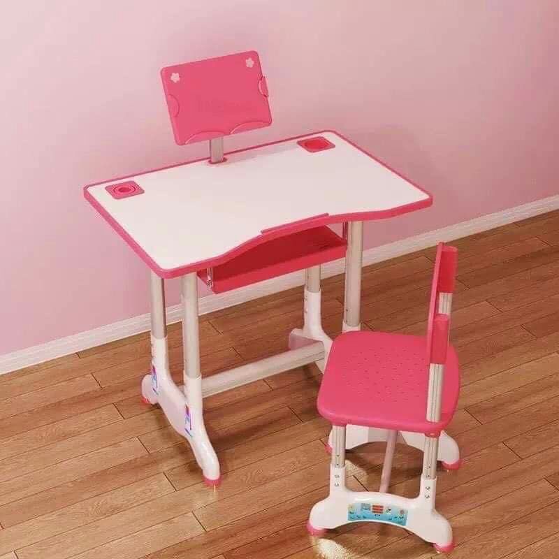 Kids table hot sale chair set