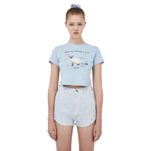 【ITZAVIBE】Cat Guide Crop T-Shirt ★ 全2色 ★ 韓国人気 ITZAVIBE】Cat Guide Crop T-Shirt ☆ 全2色 ☆ 韓国人気