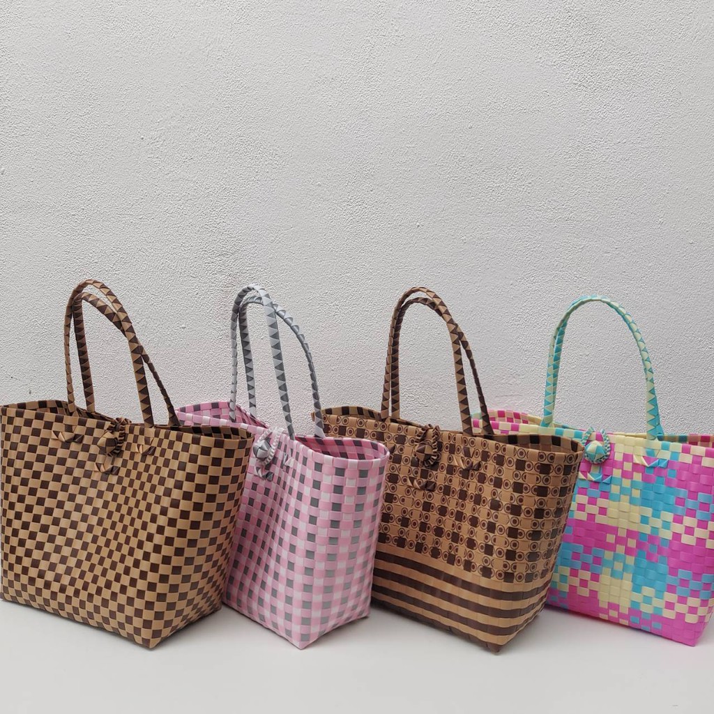 Women Shoulder Bag Plastic Woven Basket Large Width 17 Length 32 Height ...