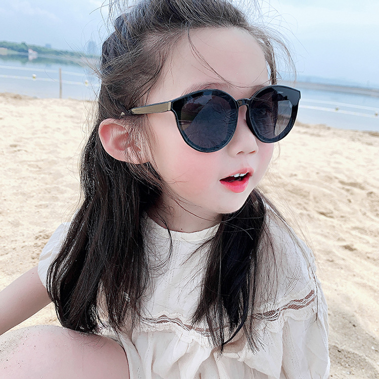 Cute baby best sale girl with sunglasses