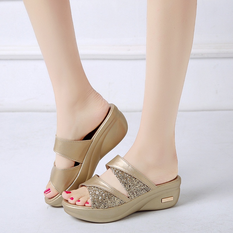 Plus hot sale size slippers