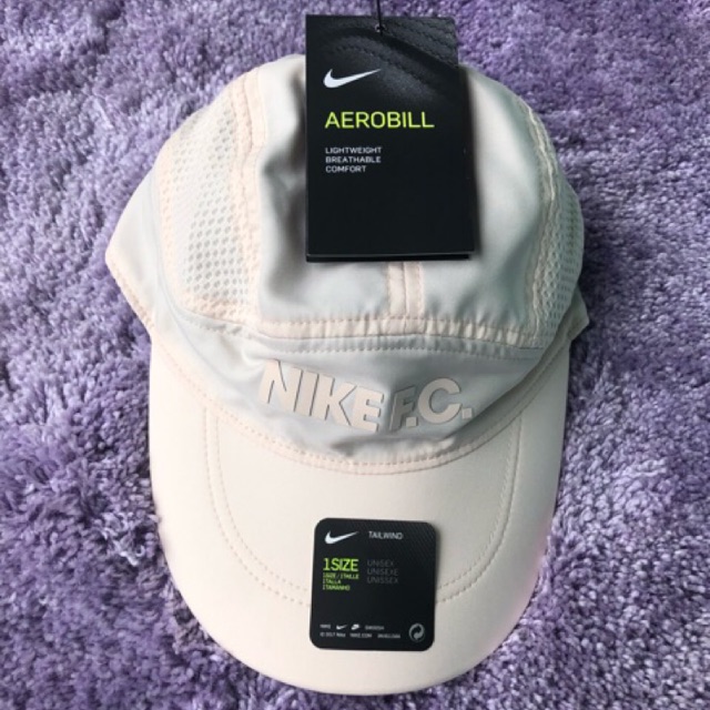 Nike fc hot sale aerobill tailwind cap