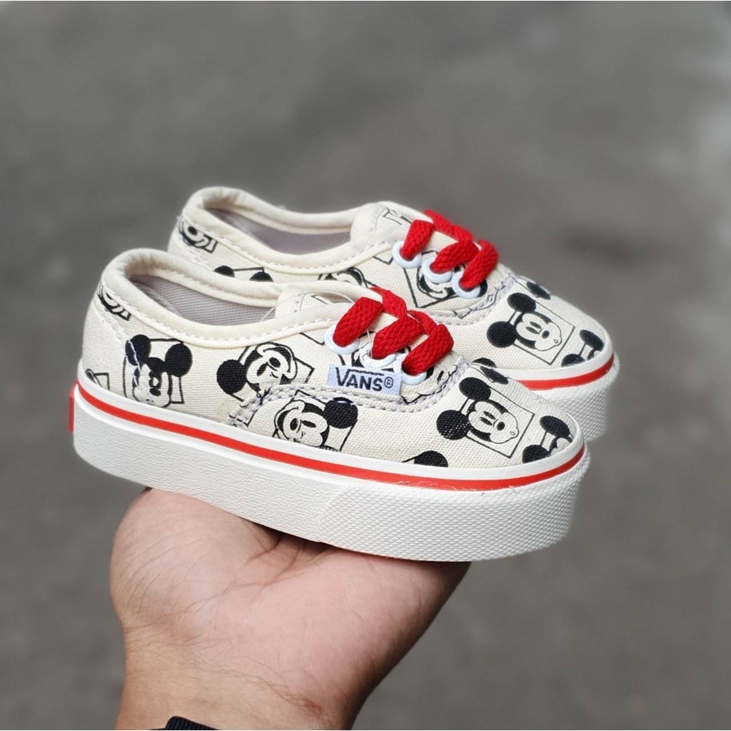 Mickey mouse vans hot sale for boys