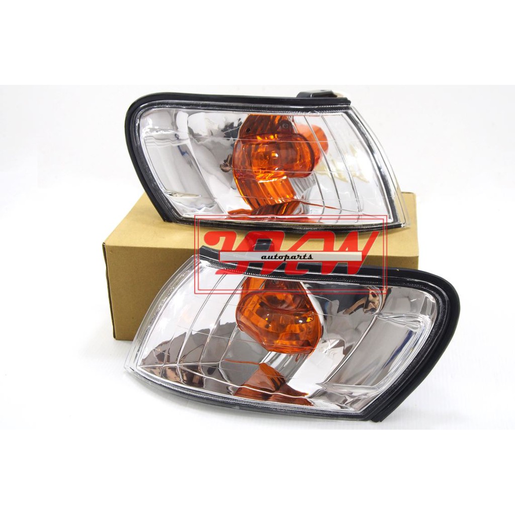 Toyota Corolla EE100 AE100 AE101 1992-1995 Front Corner Indicator